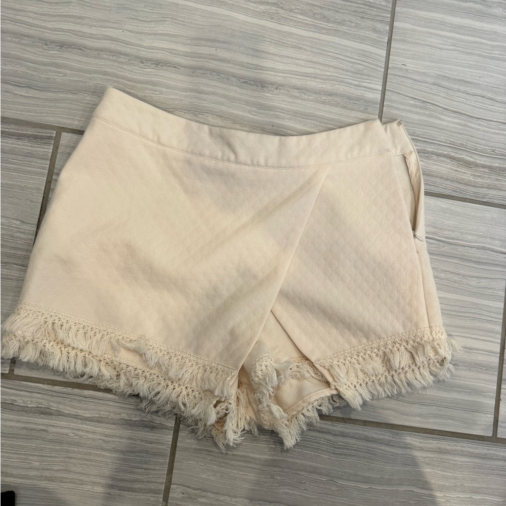 L J.O.A Los Angeles Cream Skort